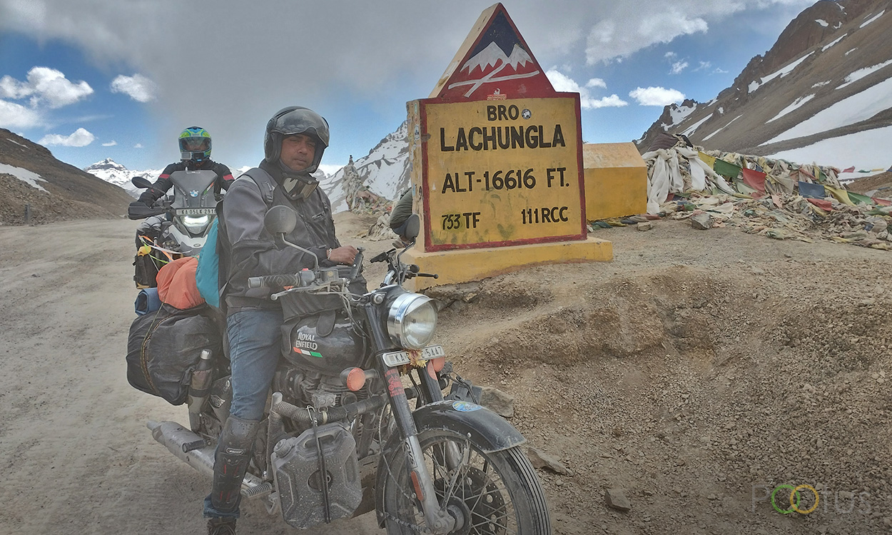 High altitude Lachalung La Pass 